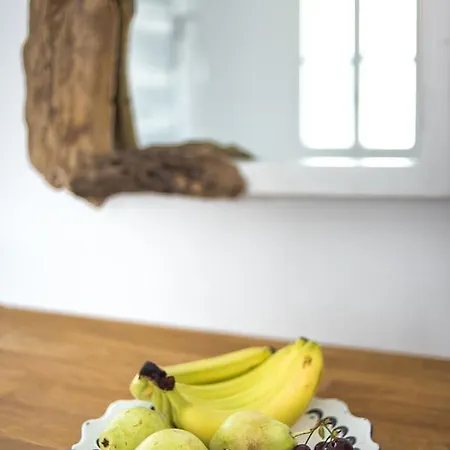 Apartmán White And Grey Chora *