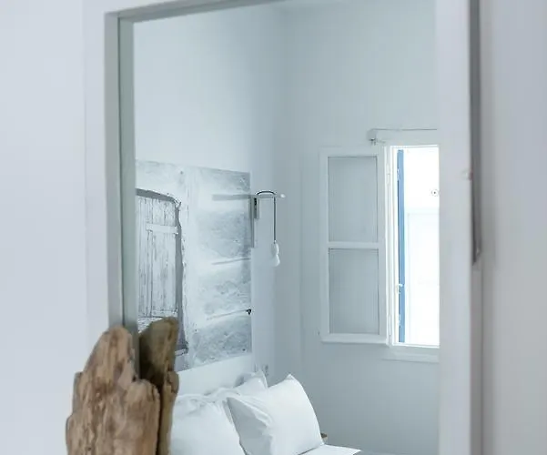 Apartment White And Grey Chora Mykonos Town